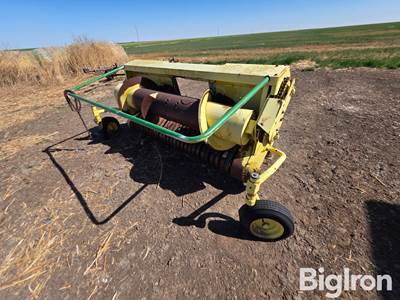 John Deere Pickup Header