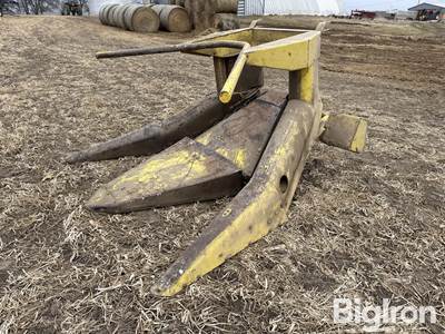 John Deere 2RW Corn Forage Head