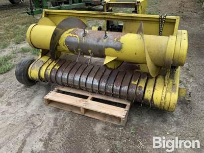John Deere Forage Pickup Head