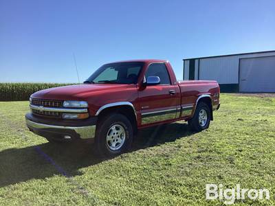 1999 Chevrolet 1500 4X4 Pickup