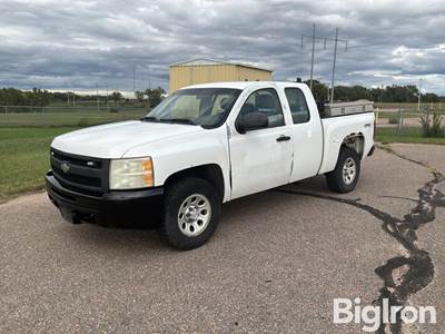 2009 Chevrolet 1500 4x4 Extended Cab Pickup