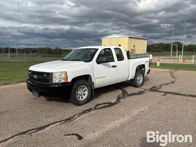 2009 Chevrolet 1500 4x4 Extended Cab Pickup