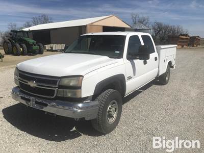 2007 Chevrolet 3500 4x4 Service Pickup