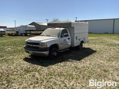 2002 Chevrolet 3500 Service Pickup
