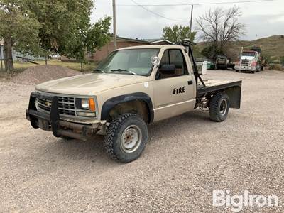 1993 Chevrolet 2500 Cheyenne 4x4 Flatbed Pickup