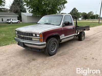 1989 Chevrolet GMT-400 K1500 4x4 Flatbed Pickup