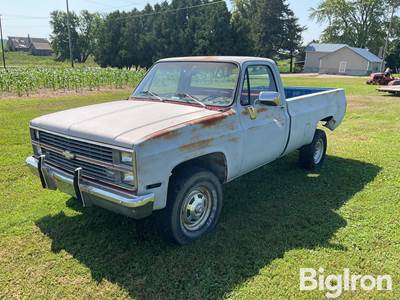 1983 Chevrolet K2500 4WD Pickup