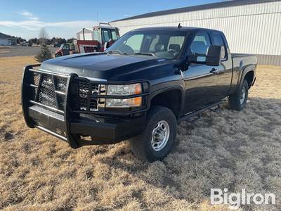 2008 Chevrolet K2500 Silverado Heavy Duty 4WD Extended Cab Pickup