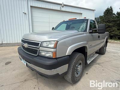 2006 Chevrolet K3500 Silverado Pickup