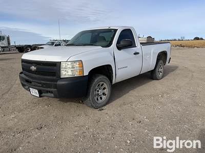 2010 Chevrolet Silverado 1500 2WD Pickup