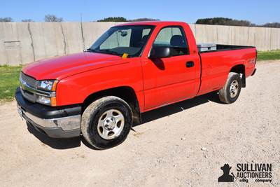 2004 Chevrolet Silverado 1500 4x4 Pickup