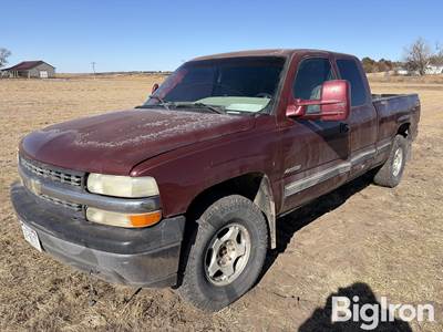 2000 Chevrolet 1500 Z71 Extended Cab Pickup