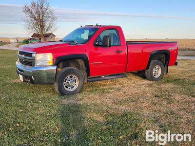 2009 Chevrolet Silverado 2500 HD 4x4 Pickup