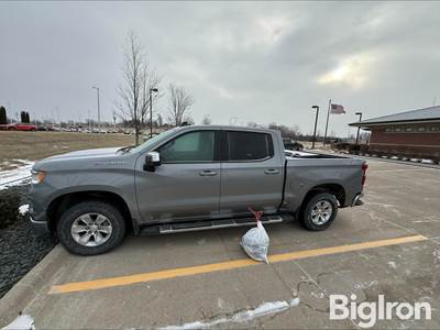 2023 Chevrolet Silverado 4x4 Crew Cab Pickup