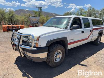 2004 Chevrolet Silverado 4x4 Crew Cab Pickup