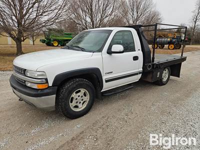 1999 Chevrolet K1500 Silverado 4x4 Flatbed Pickup