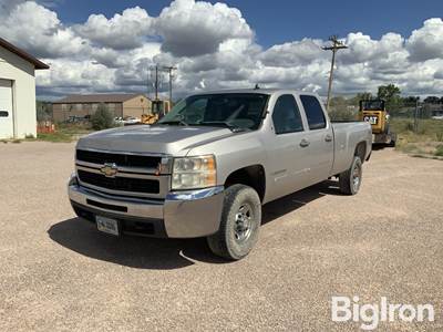 2009 Chevrolet Silverado LT 2500 HD 4x4 Crew Cab Pickup