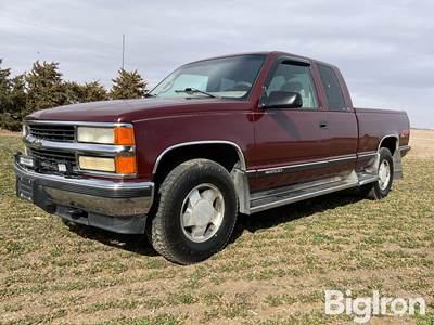 1998 Chevrolet Z71 Silverado 1500 4x4 Extended Cab Pickup
