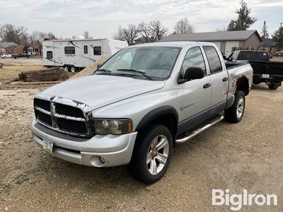 2003 Dodge RAM 1500 ST 4x4 Crew Cab Pickup