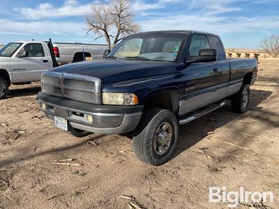 2001 Dodge Ram 2500 4x4 Club Cab Pickup