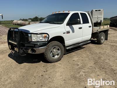 2009 Dodge Ram 2500 4x4 Flatbed Pickup
