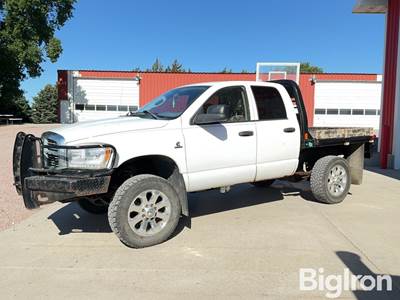 2007 Dodge Ram 2500HD SLT 4X4 Crew Cab Diesel Flatbed Pickup