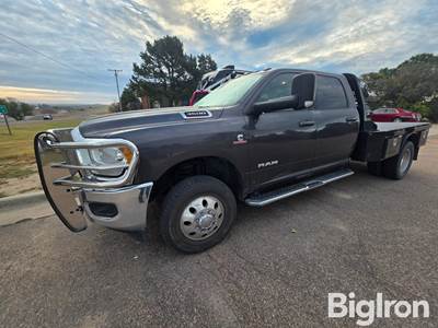 2020 Dodge 3500 Dually 4x4 Flatbed Pickup