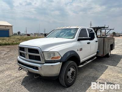 2011 Dodge 5500 4x4 Crew Cab Utility Pickup