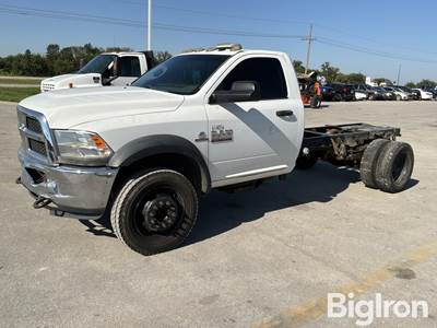 2014 Dodge 5500 4X4 Heavy Duty Cab & Chassis Pickup