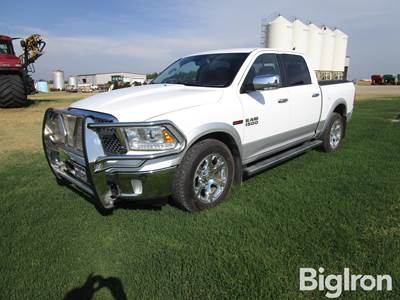 2014 Dodge Ram Laramie 4x4 1/2 Ton Club Cab Pickup