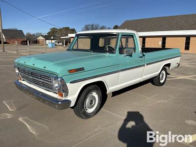 1968 Ford F100 2WD Pickup