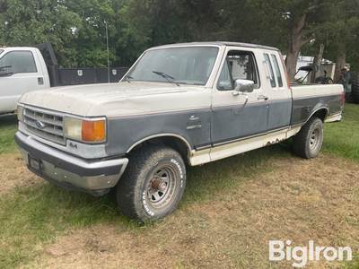 1989 Ford F150 XLT Lariat 4x4 Extended Cab Pickup