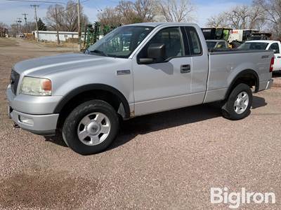 2004 Ford F150 STX 4x4 Extended Cab Pickup