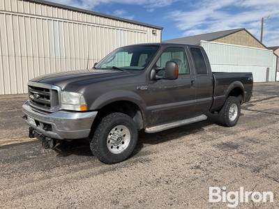 2003 Ford F250 4x4 Extended Cab Pickup