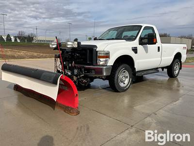 2010 Ford F250 Super Duty 4x4 Pickup W/ Western Snow Blade