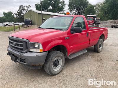 2003 Ford F250 XL Super Duty 4x4 Pickup