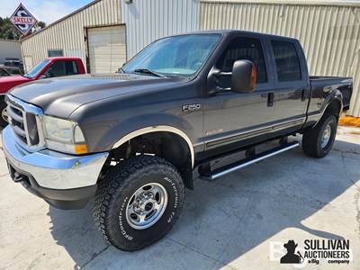 2004 Ford F250 Super Duty 4x4 Crew Cab Pickup