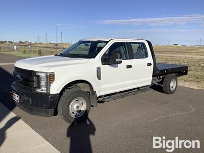 2019 Ford F250 4x4 Crew Cab Flatbed Pickup