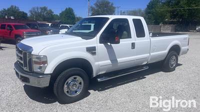2008 Ford F250 XLT Super Duty 4x4 Super Cab Pickup