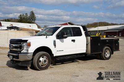 2021 Ford F350 XLT Extended Cab 4x4 Pickup