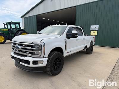 2023 Ford F350 Pickup Truck