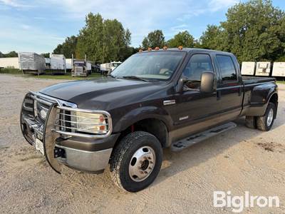 2005 Ford F350 Long Bed Dually FX4 Pickup Truck