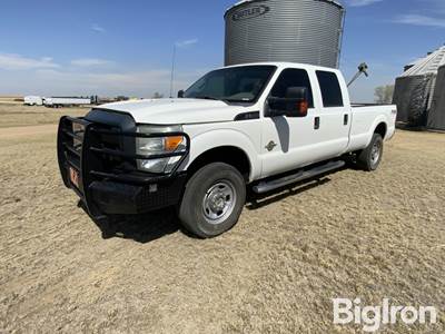 2011 Ford F350 4x4 Crew Cab Pickup