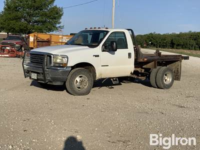 2002 Ford F350 XL Super Duty 4WD Dually Pickup w/Hay Bale Bed