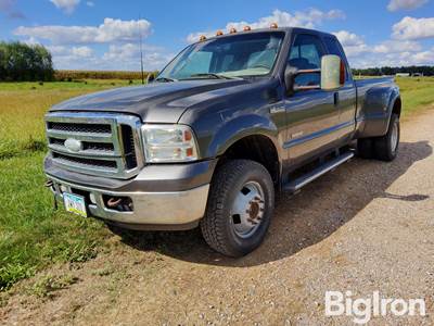 2000 Ford F350 Lariat Super Duty 4x4 Supercab Pickup Truck
