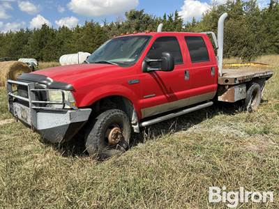 2002 Ford F350 Power Stroke 4x4 Crew Cab Flatbed Pickup