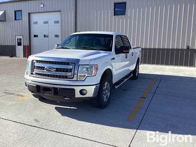 2014 Ford 4x4 Crew Cab Pickup