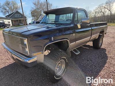 1983 GMC High Sierra 1500 pickup