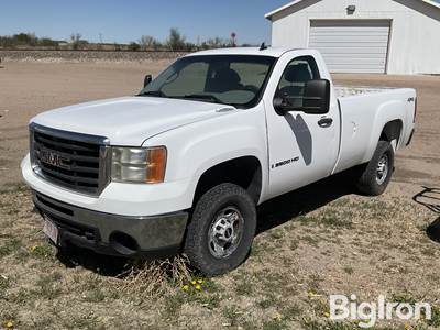 2007 GMC Sierra 2500HD 4x4 Pickup
