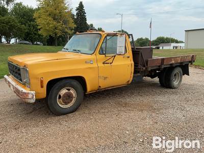 1978 GMC Sierra 3500 Dually Flatbed Pickup